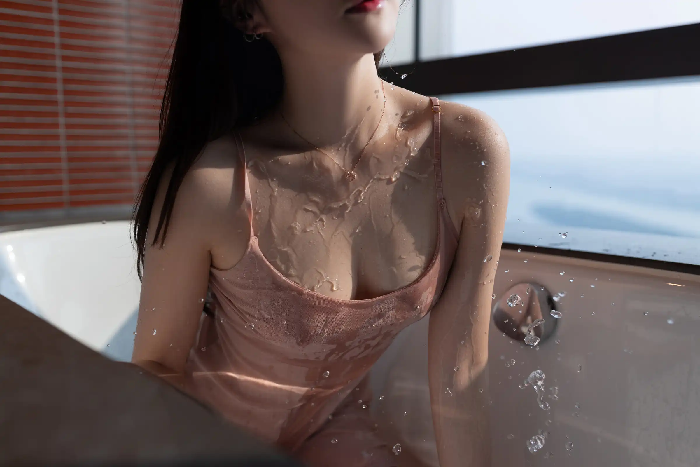 [XiuRen秀人网]第FW0192期鱼子酱写真 photo 5-12