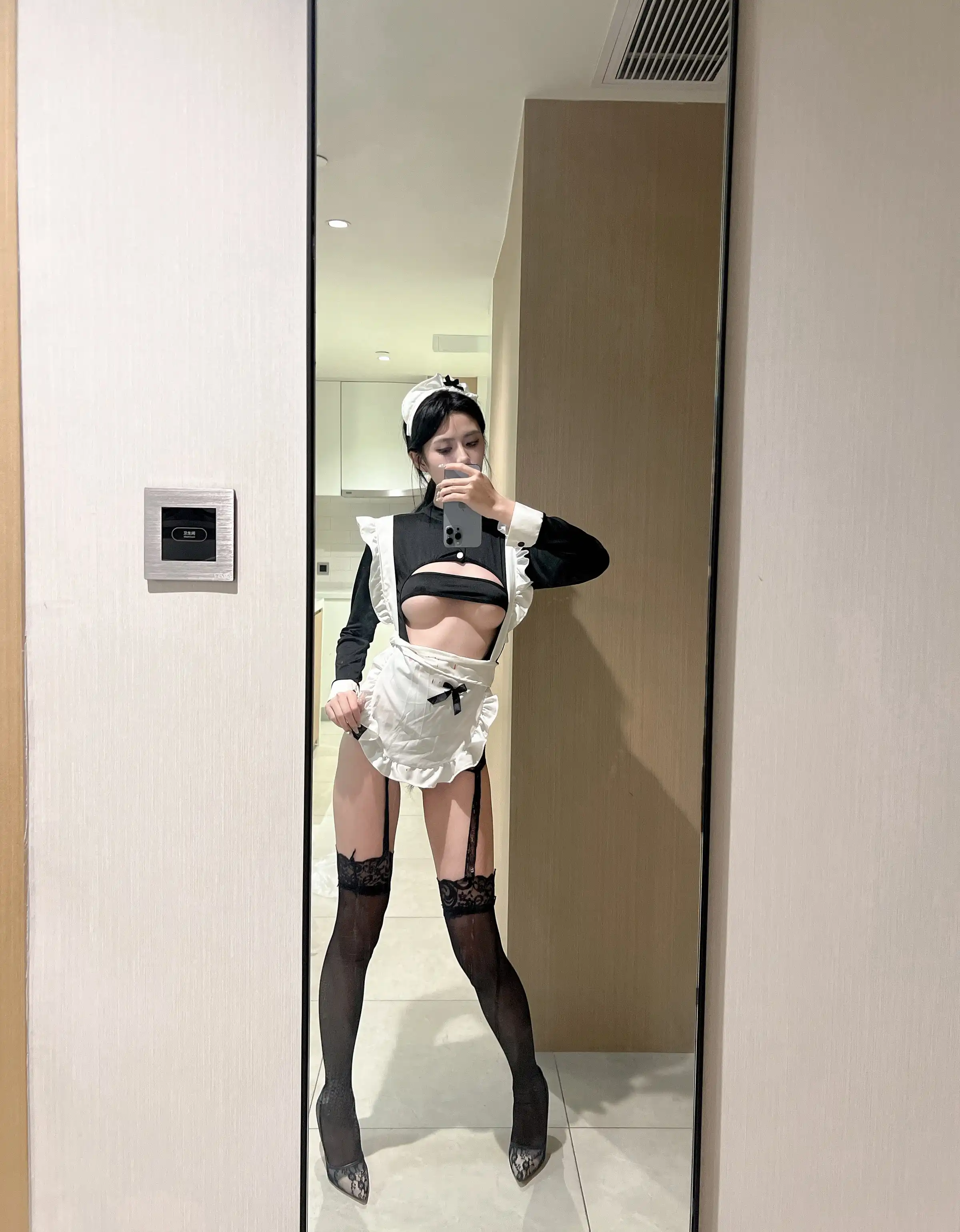 [XiuRen秀人网]第FW0298期浅浅写真 photo 1-8