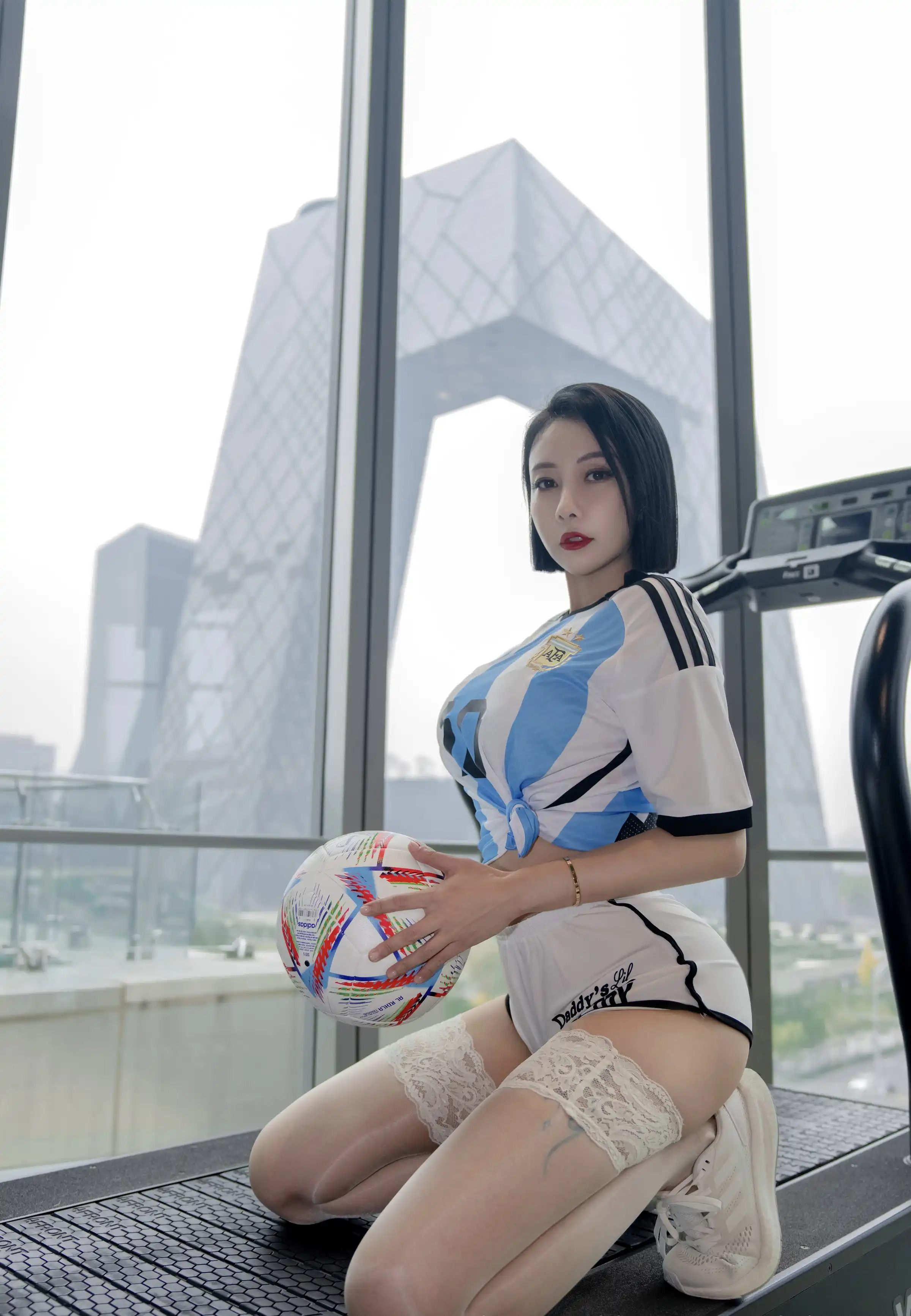 [XiuRen秀人网]第FW0195期果儿写真 photo 3-6
