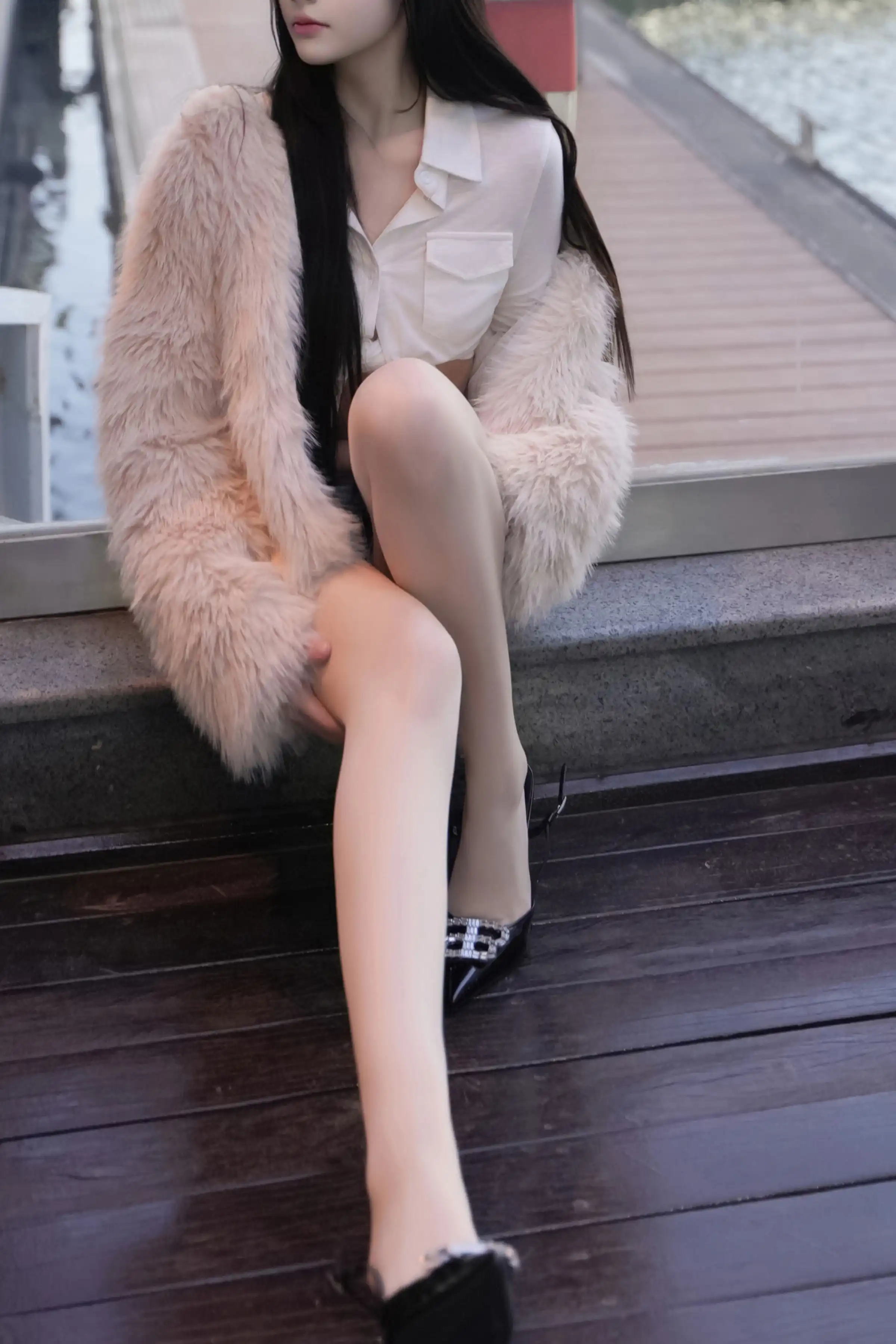 [XiuRen秀人网]第FW0425期龙雪儿写真 photo 1-7