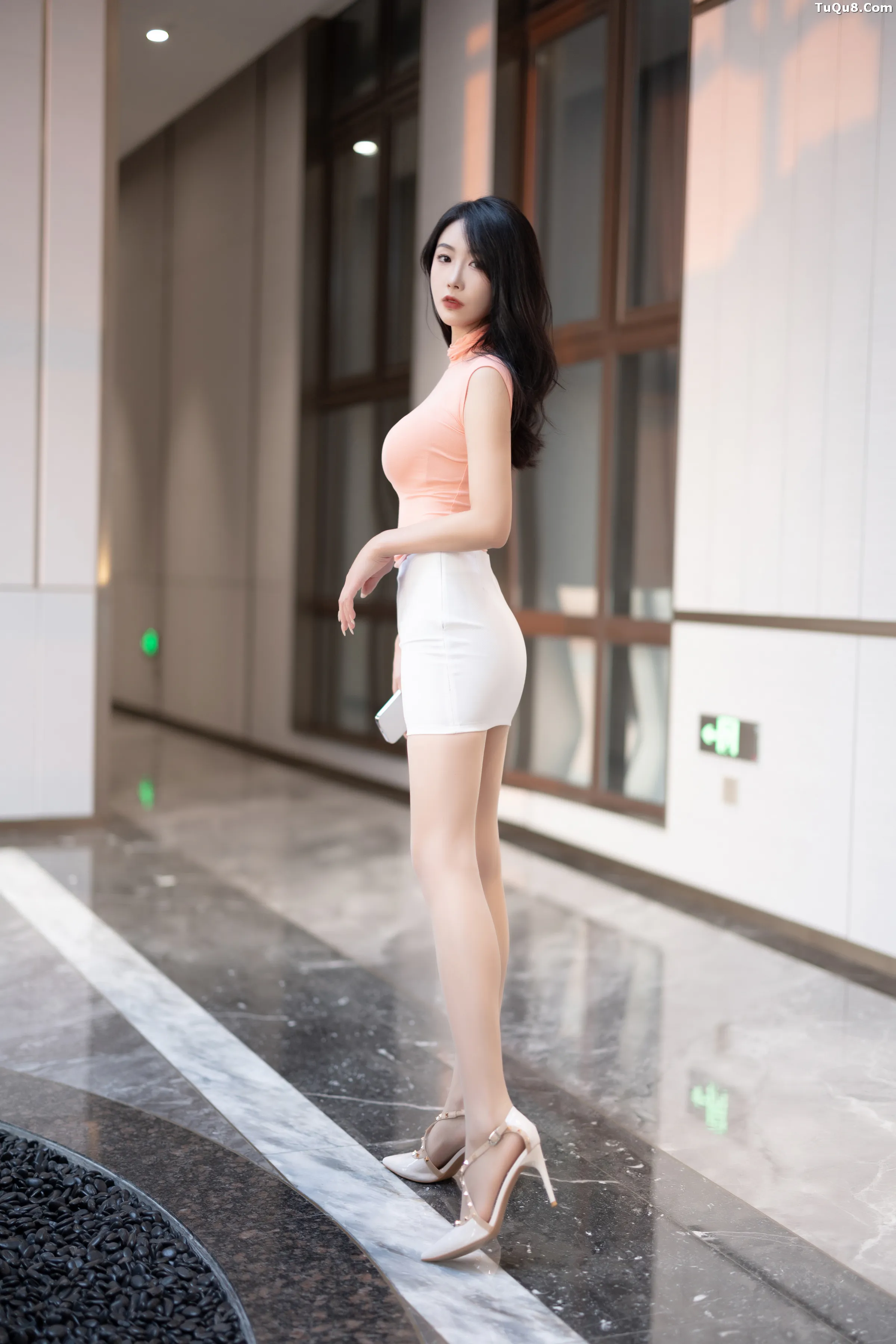 [XiuRen秀人网]第FW0438期苏苏阿写真 photo 1-4