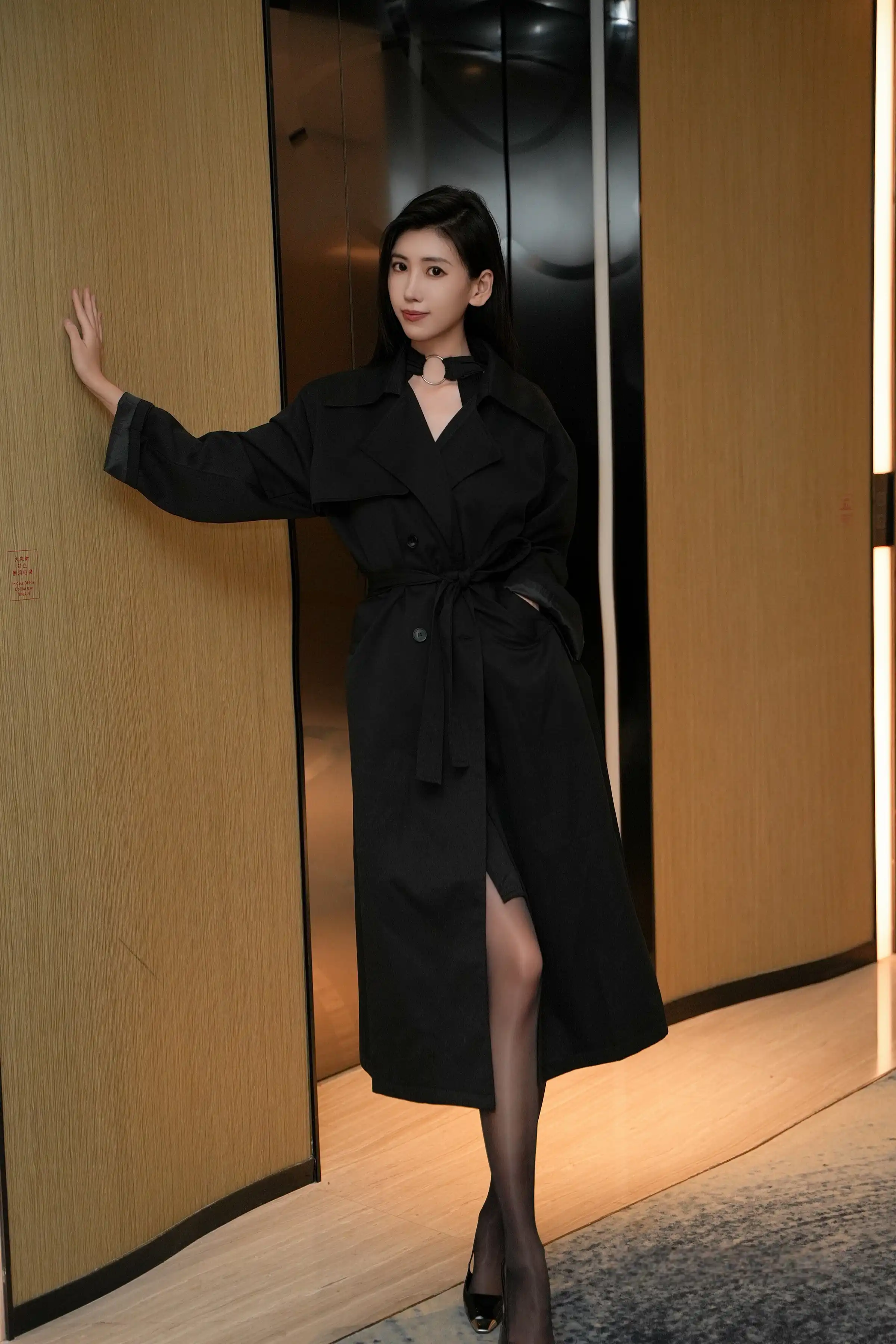 [XiuRen秀人网]第FW0457期章芃芃写真 photo 1-8