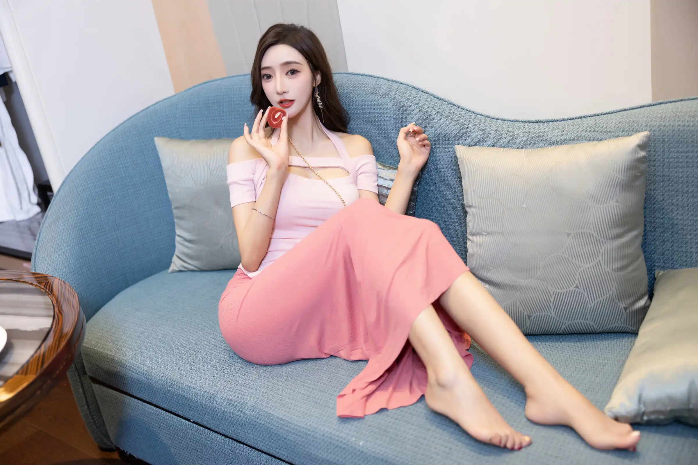 [XiuRen秀人网]第FW0639期王馨瑶写真 photo 2-1