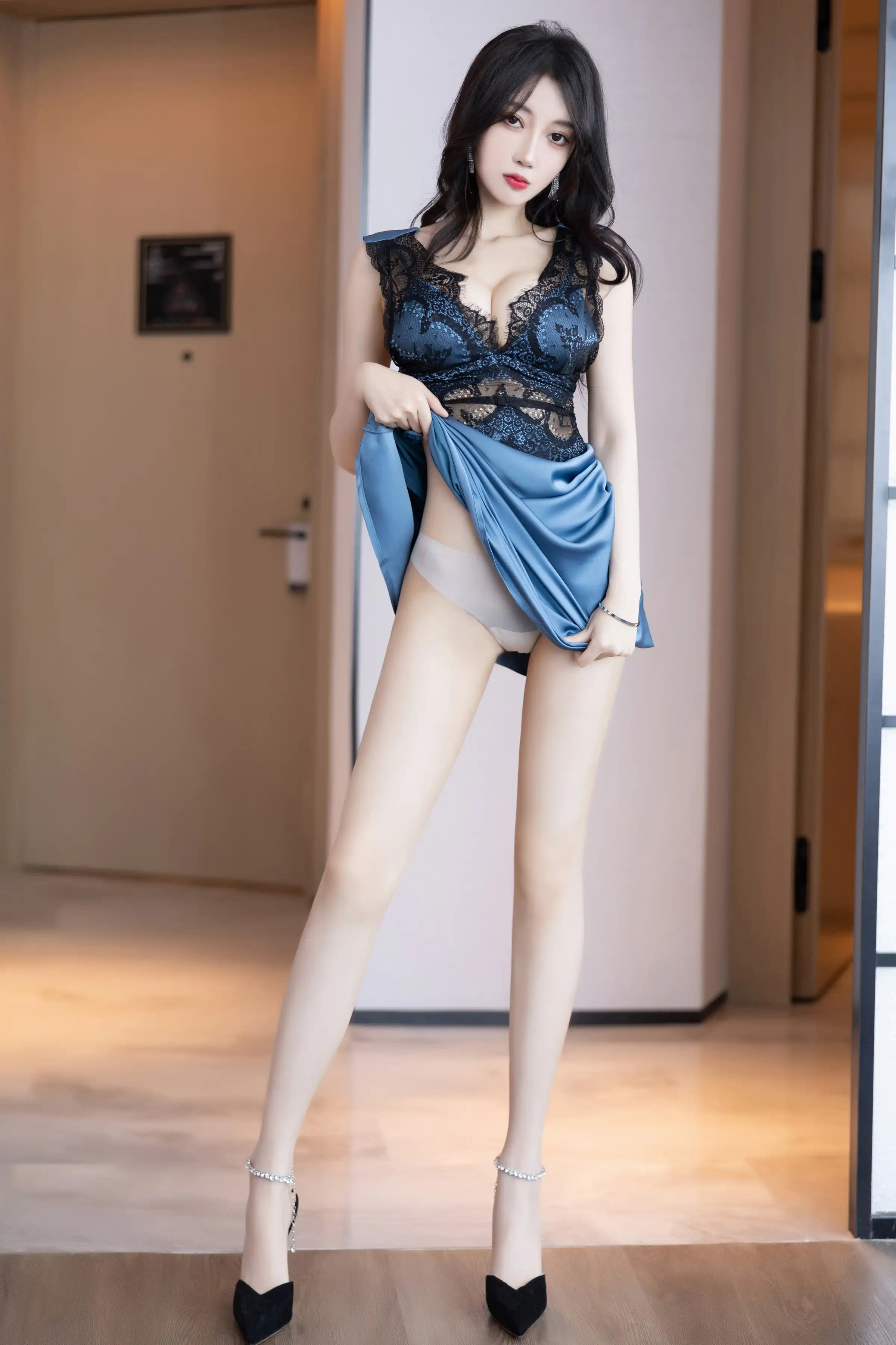 [XiuRen秀人网]第FW0640期玥儿玥写真 photo 2-15