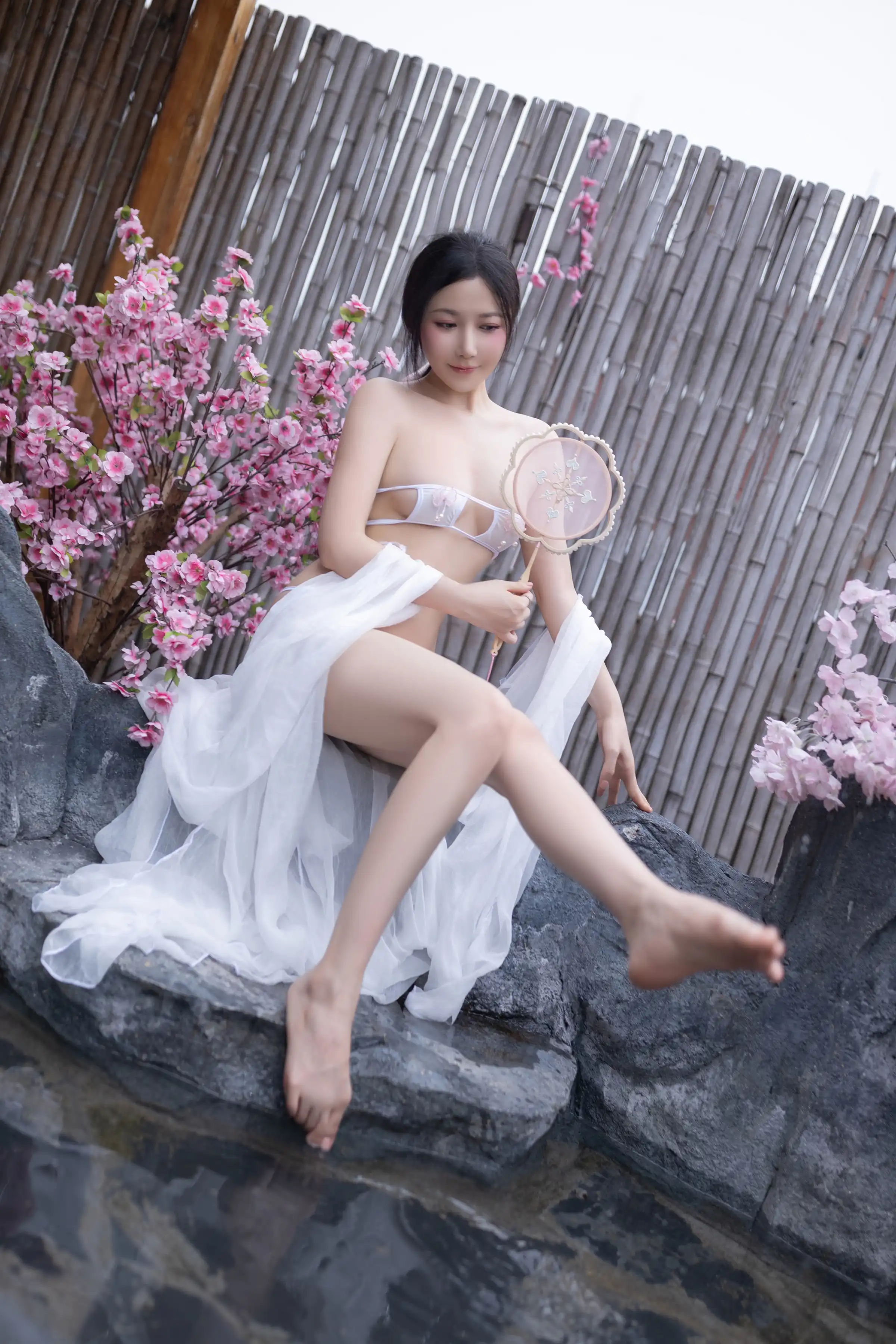 [XiuRen秀人网]第FW0643期鱼子酱写真 photo 3-12