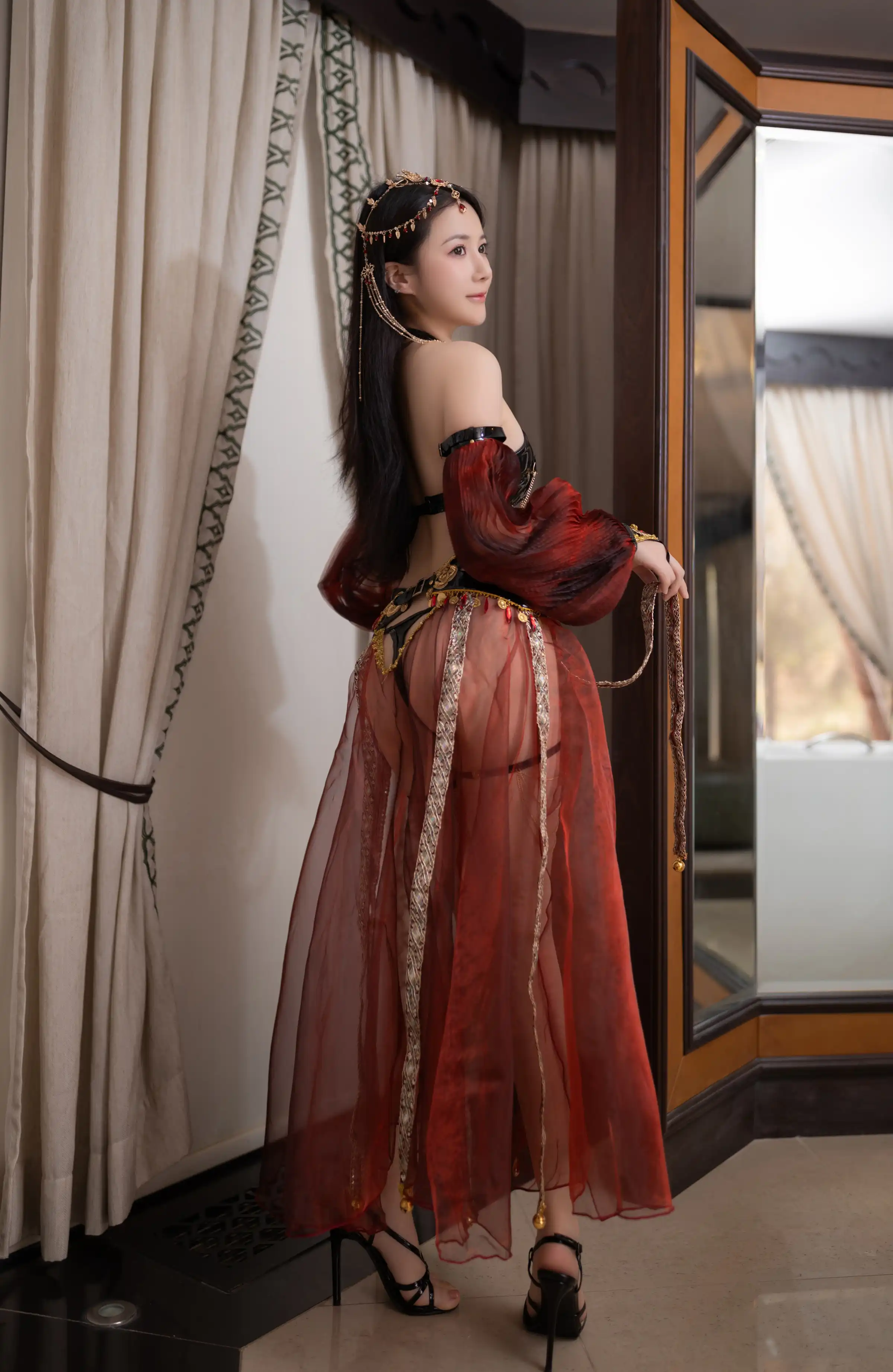 [XiuRen秀人网]第FW0699期鱼子酱写真 photo 1-5