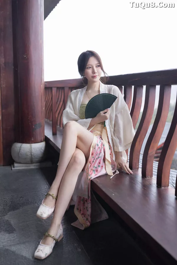 [XiuRen秀人网]第FW0009期鱼子酱写真